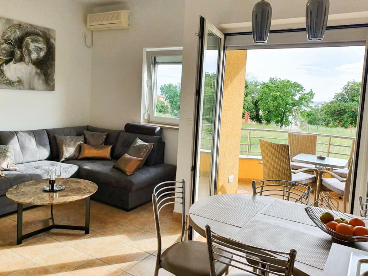 Ferienwohnung Lastovka Posesi Medulin Exterior foto